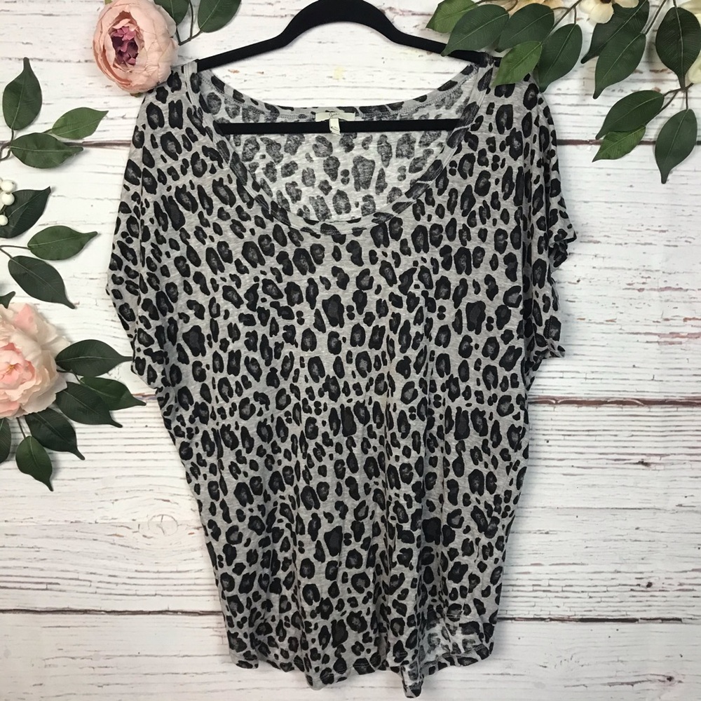 Joie Linen Size Small Cheetah Print Shirt Short Sleeve Top Gray Oversized